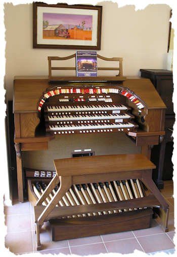 Theatre organ model Q311-T