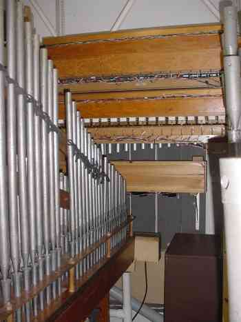 Pipes in the solo chamber