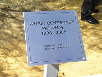 The plaque at the Centenary Pathway